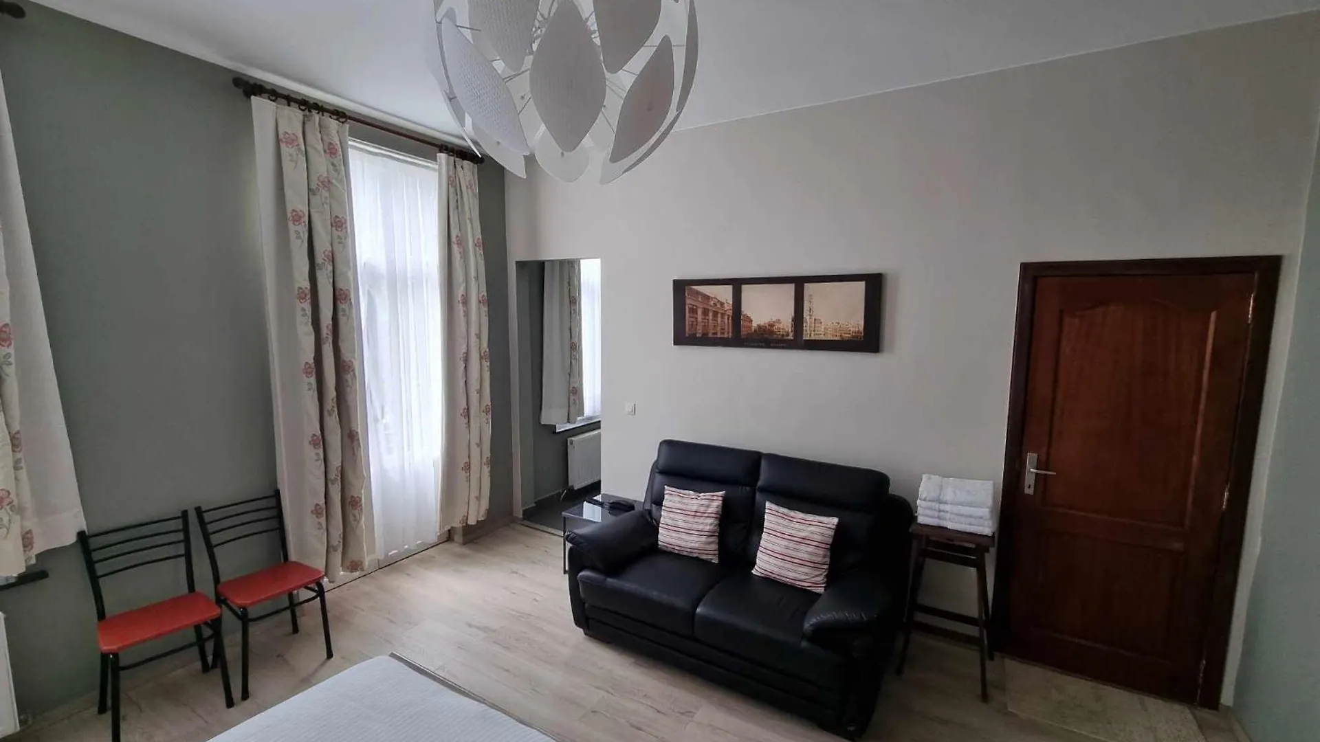 Apartments Marco Polo Midi Brussels