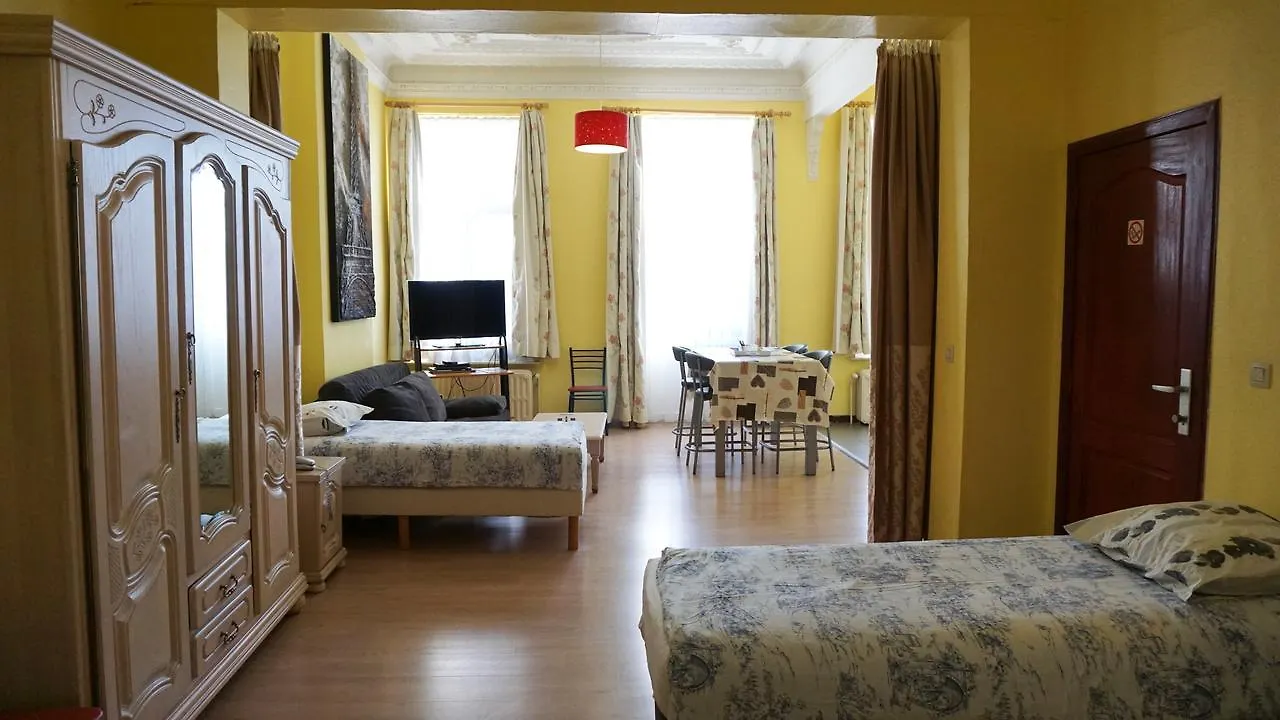 Apartments Marco Polo Midi Brussels